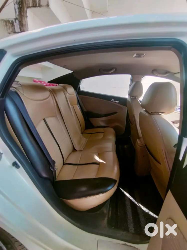 Hyundai Verna 2013 Diesel 180000 Km Driven