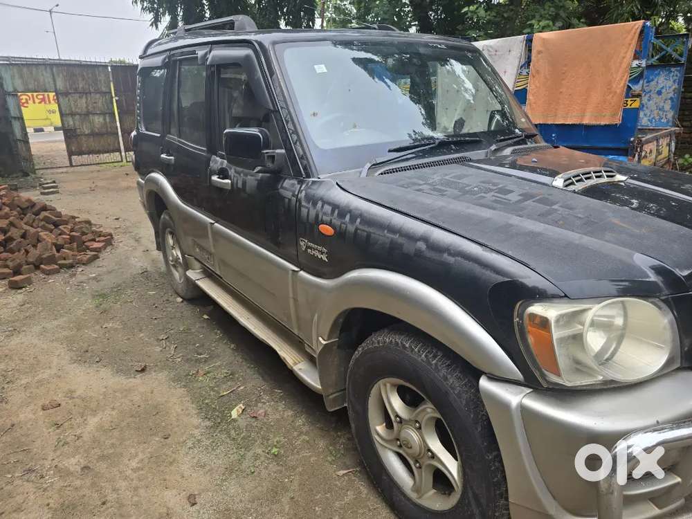 Mahindra Scorpio Vlx 2010