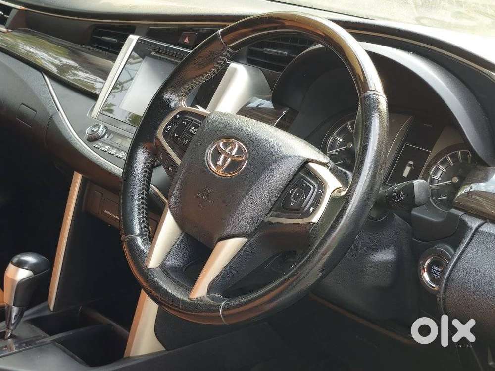 Toyota Innova Crysta 2.8z Automatic, 2018, Diesel