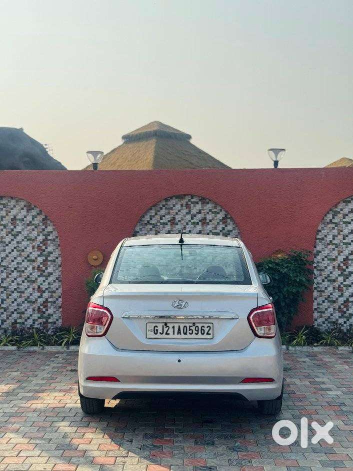 Hyundai Xcent Sx 1.2, 2015, Cng & Hybrids