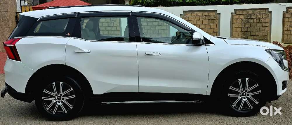 Mahindra Xuv700 Petrol 2022 Model