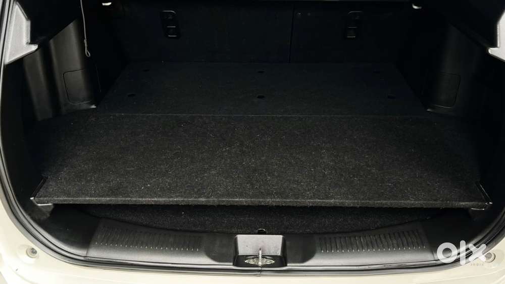 Toyota Urban Cruiser Hyryder 1.5 V Hybrid, 2023, Cng & Hybrids