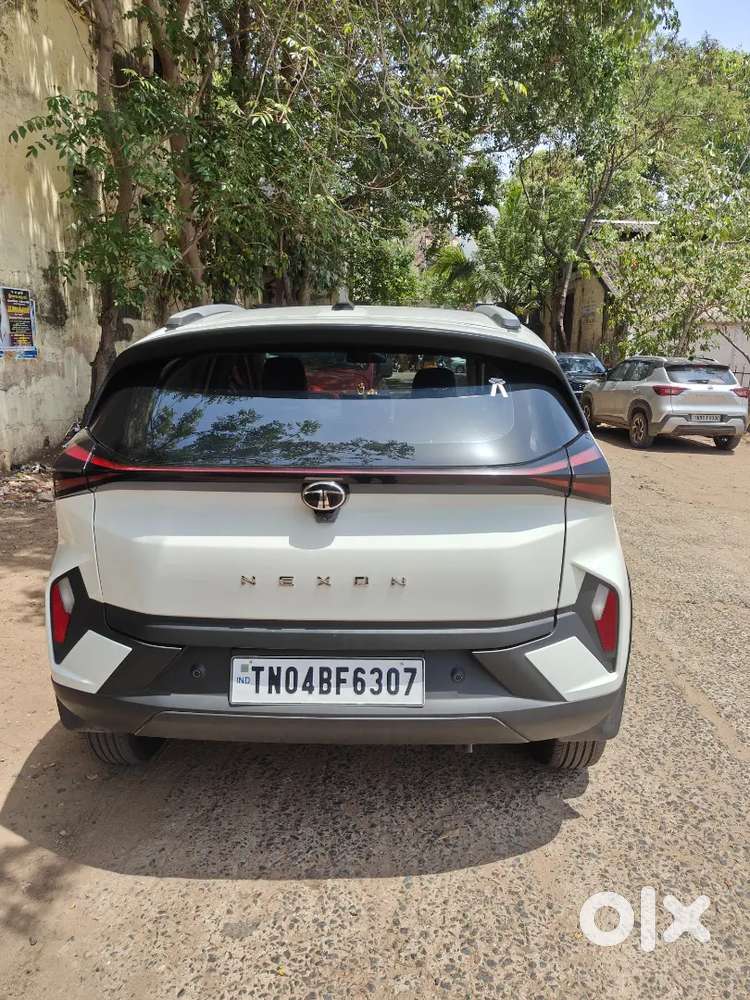 Tata Nexon 2025 Petrol 7000 Km Driven