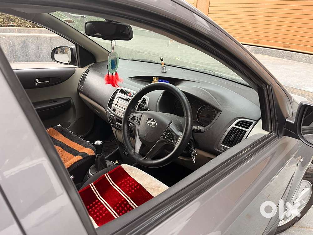 Hyundai Petrol Car 2013