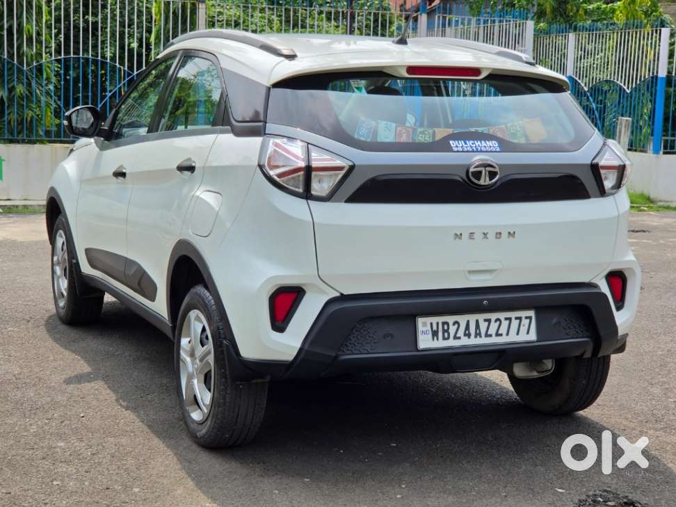 Tata Nexon 1.2 Revotron Xm (s), 2020, Petrol