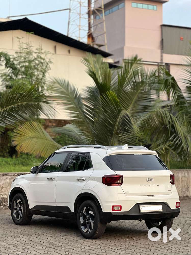Hyundai Venue, 2019, Petrol