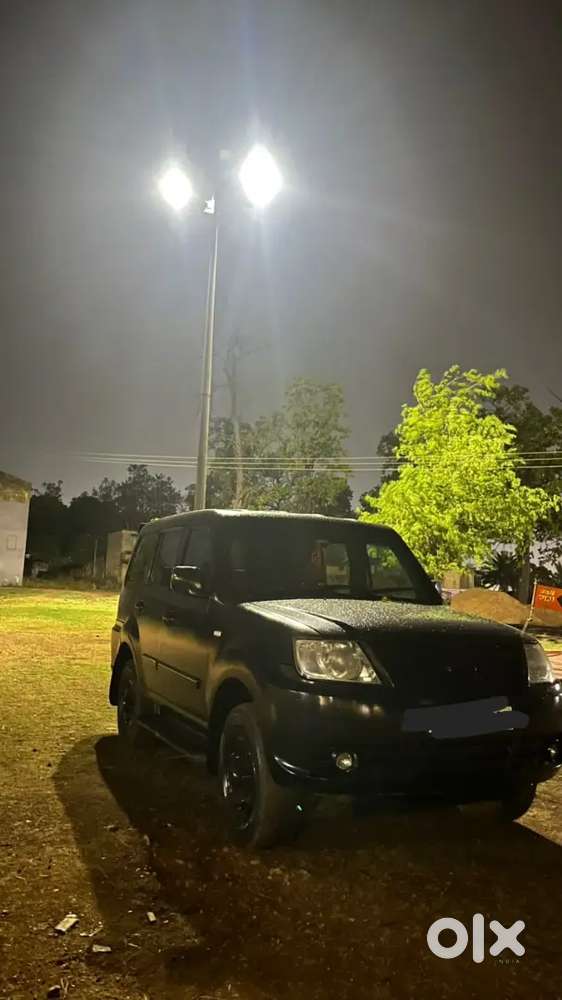 The Black Tank  Stealth Black Edition  Diesel Suv