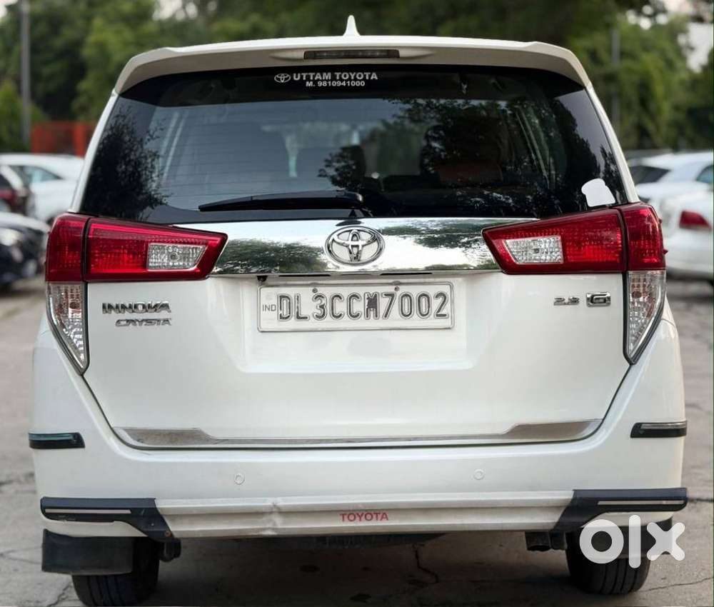 Toyota Innova Crysta 2.8 Gx At 8 Seater, 2017, Diesel
