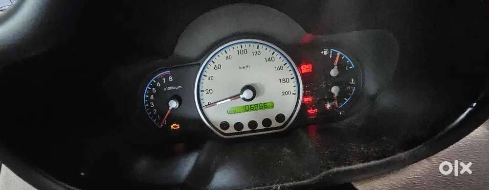 Hyundai I10 2009 Cng & Petrol  110000