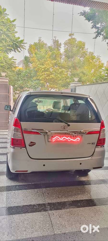 Toyota Innova Hycross 2014 Diesel