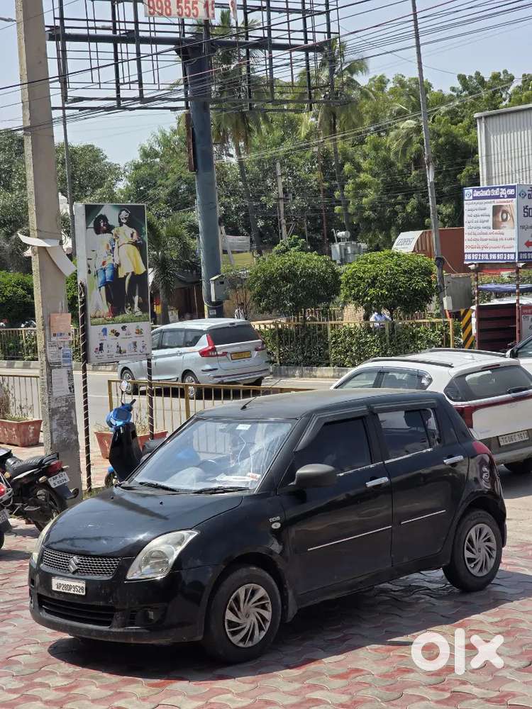 Maruti Suzuki Swift 2010