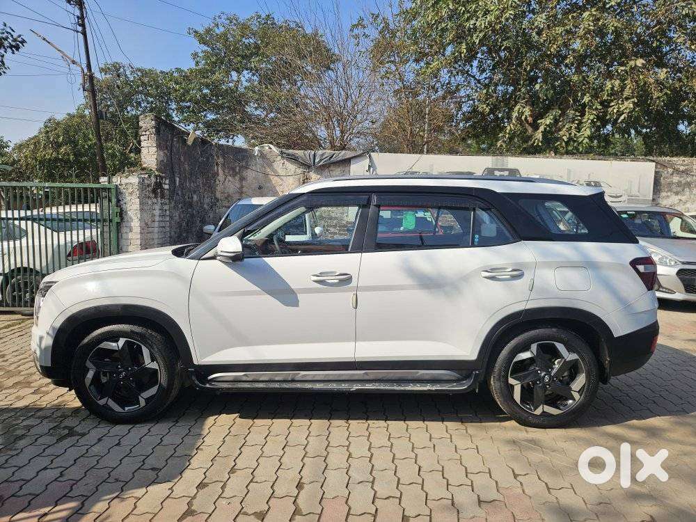 Hyundai Alcazar 1.5 Platinum Diesel Mt 7 Str, 2023, Diesel