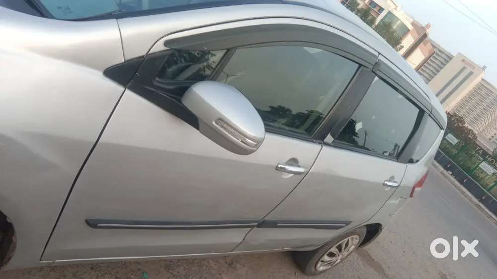 Maruti Suzuki Ertiga 2016
