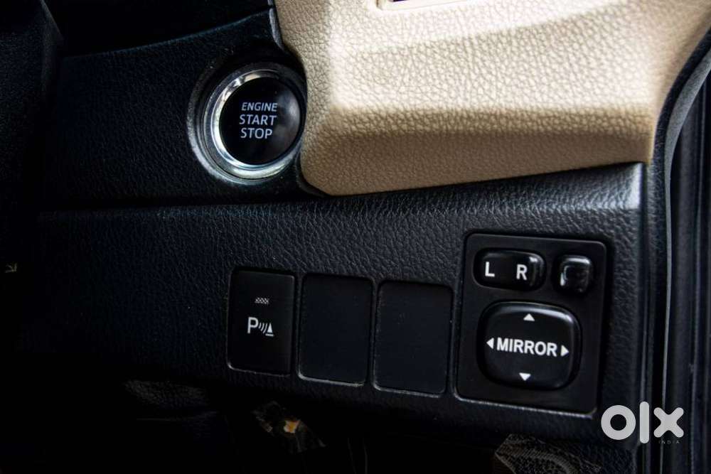 Toyota Corolla Altis 1.8 Gl, 2014, Petrol