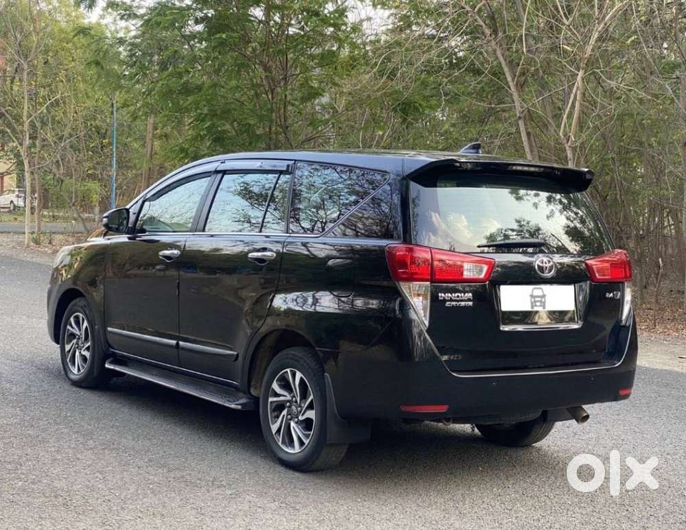 Toyota Innova Crysta 2.4 V 7 Str, 2022, Diesel