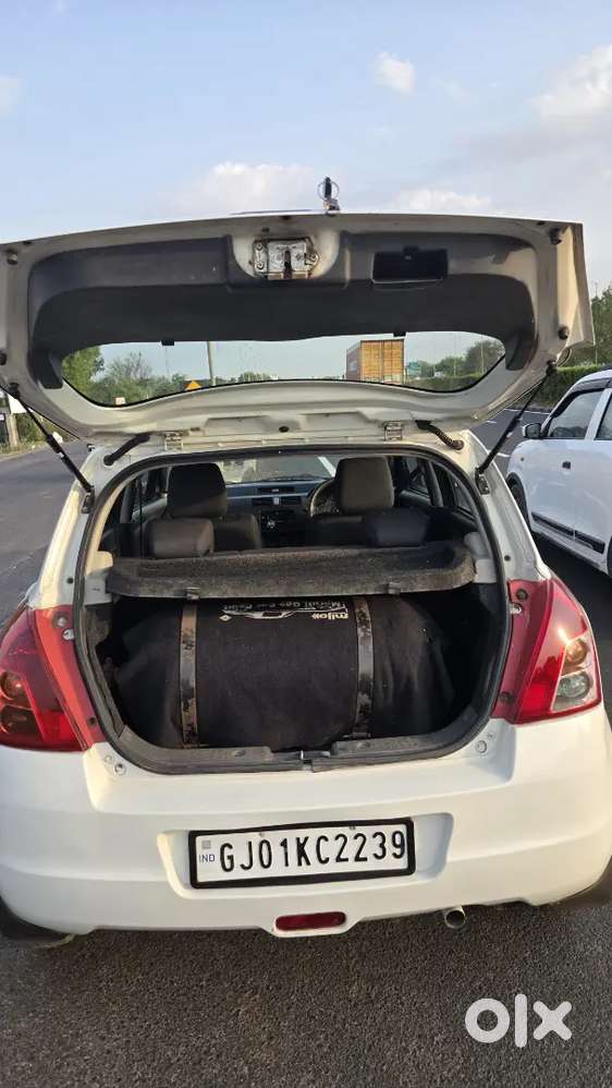 Swift Vxi Ags Maruti 2010