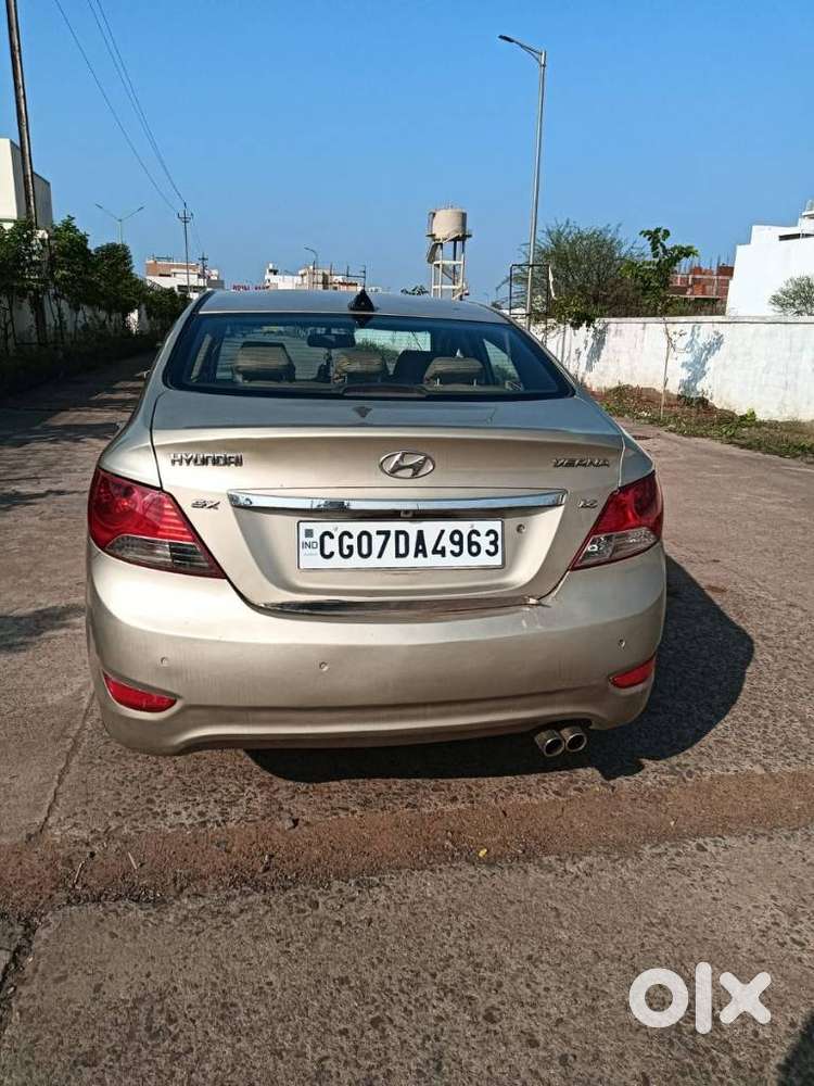 Hyundai Verna Fluidic 1.6 Vtvt Sx, 2013, Petrol