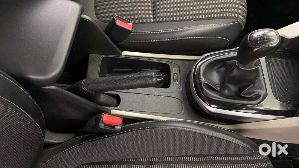 Kia Carens 1.5 Prestige Plus 7 Str Imt, 2022, Petrol