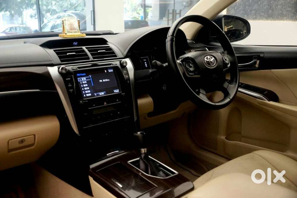 Toyota Camry Hybrid 2.5, 2017, Petrol