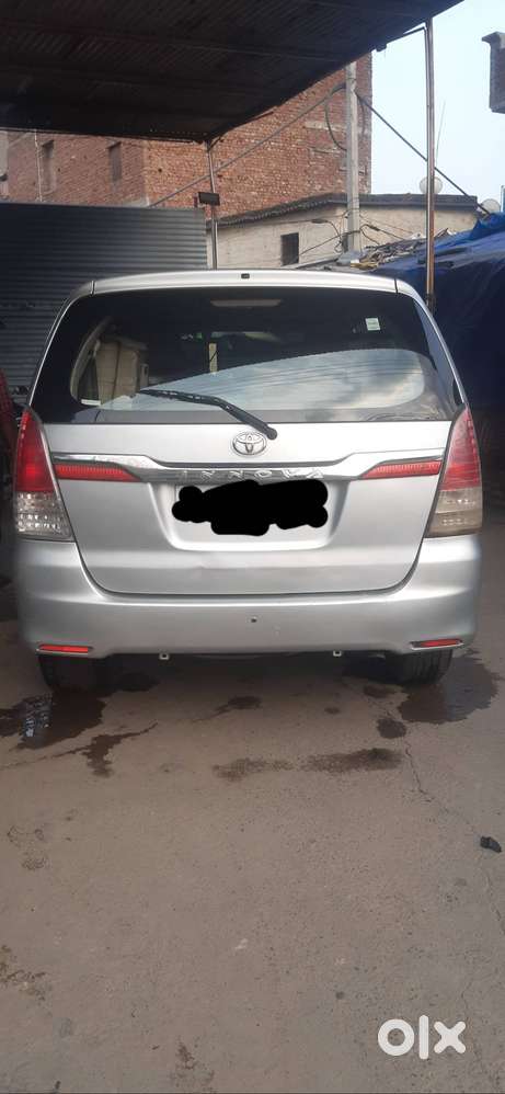 Best And Clean Interiors With Child Seat Extra.