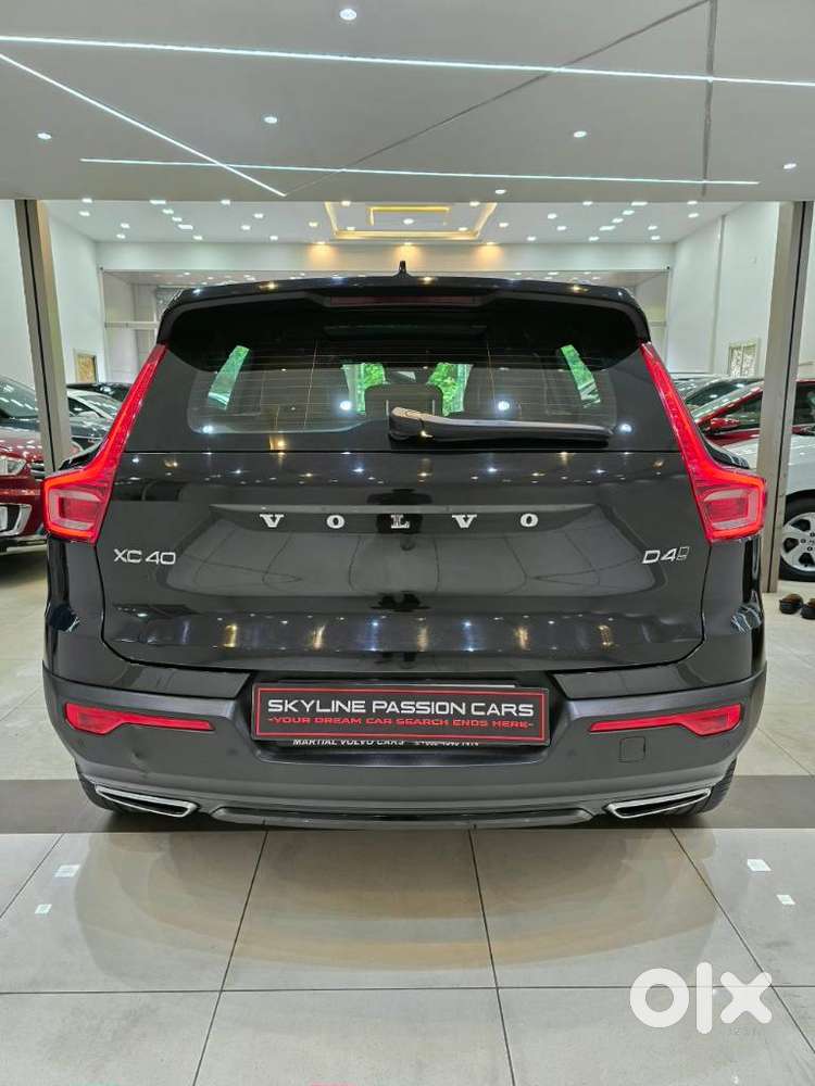 Volvo Xc40 D4 Momentum, 2019, Diesel