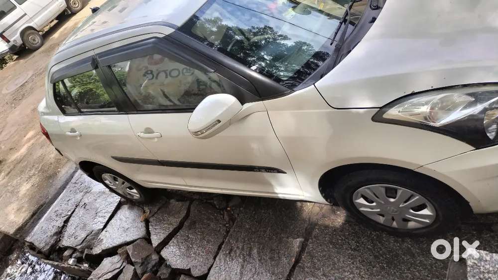 Maruti Suzuki Dzire Vdi 2013 Diesel Manual