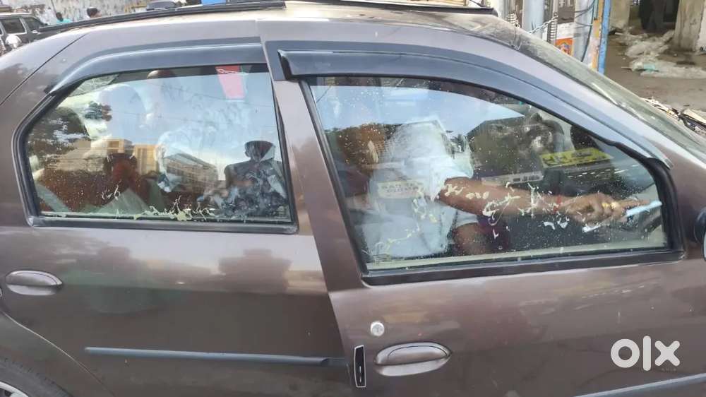 Mahindra Logan