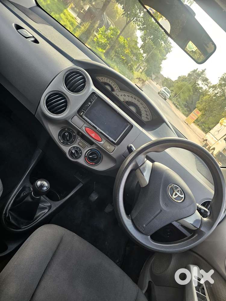 Toyota Etios G, 2011, Cng & Hybrids