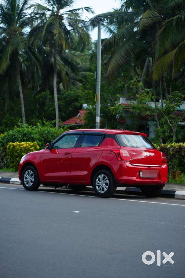 Maruti Suzuki Swift Vxi Optional, 2023, Petrol