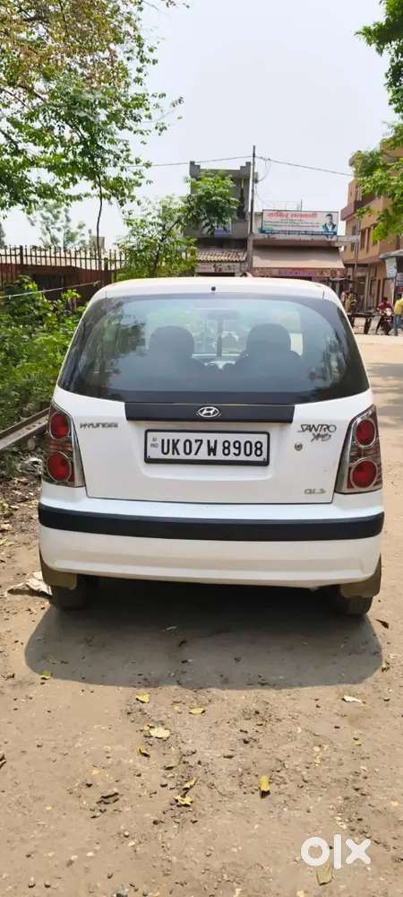 Hyundai Xcent 2009 Petrol Manual Model - Third Owner