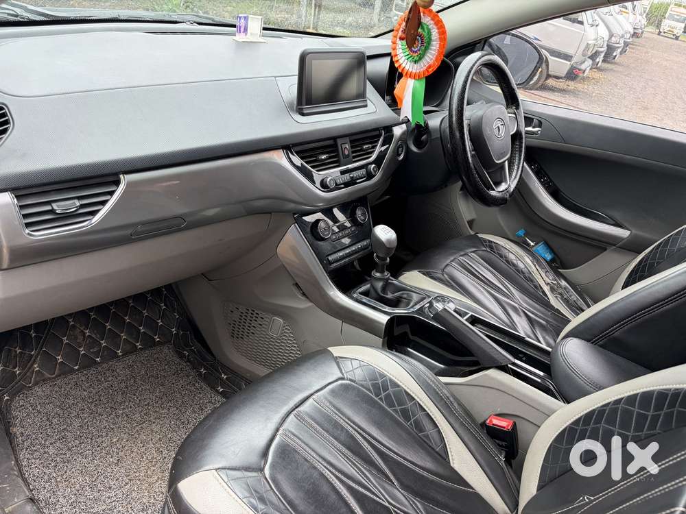 Tata Nexon 1.5 Revotorq Xza Plus, 2018, Diesel