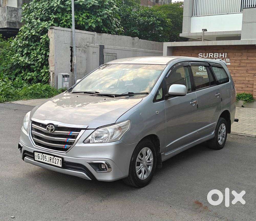 Toyota Innova 2.5 G (diesel) 8 Seater, 2016, Diesel