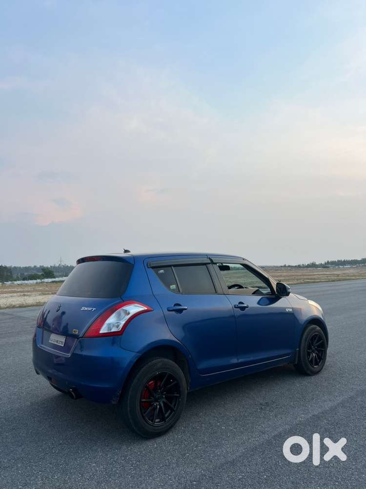 Maruti Suzuki Swift 2012 Petrol Well Maintained