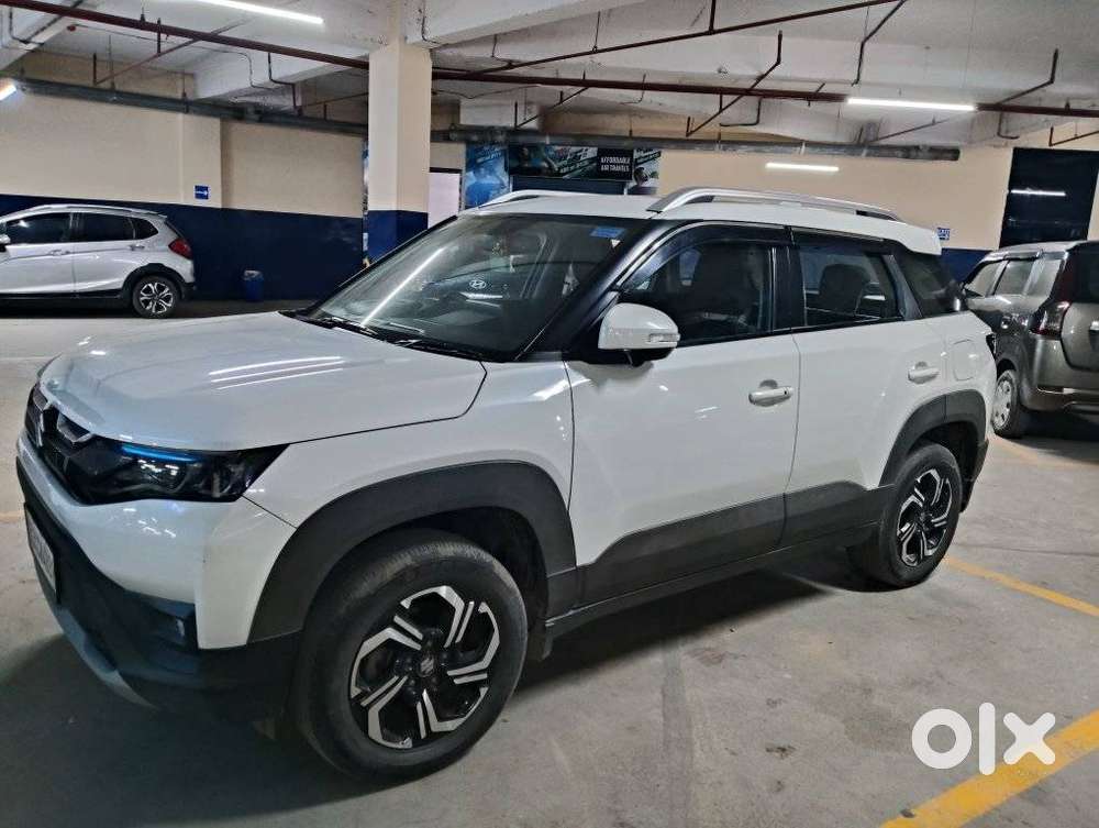 Maruti Suzuki Brezza 1.5 Zxi At Smart Hybrid, 2022, Petrol