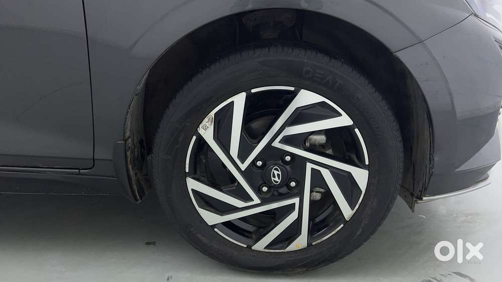 Hyundai New I20 1.2 Asta (o) Ivt, 2025, Petrol