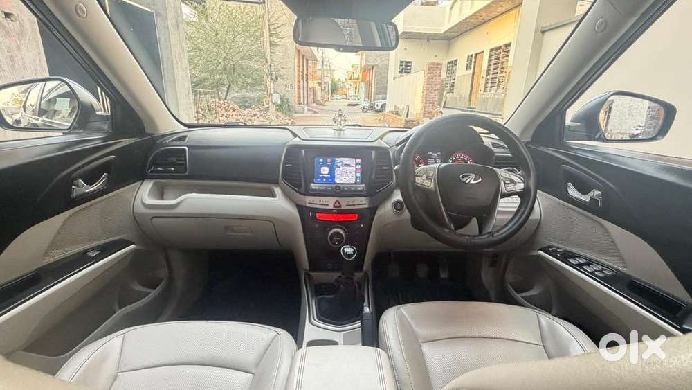 Xuv 300 W8 (o) Jan 2020