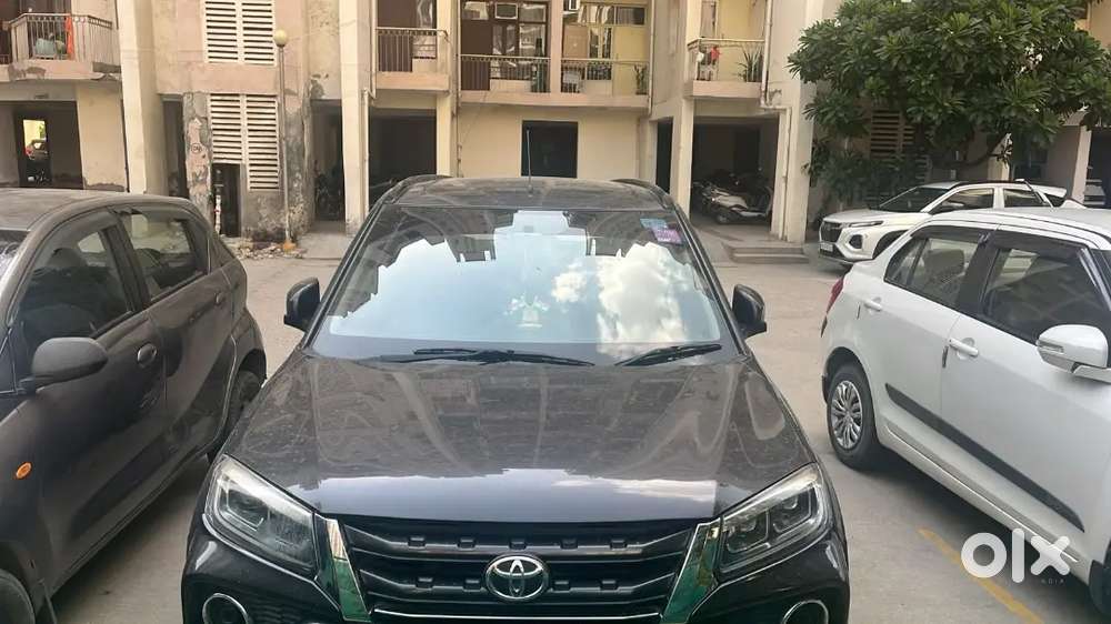 Toyota Urban Cruiser 2022 Petrol Well Maintained