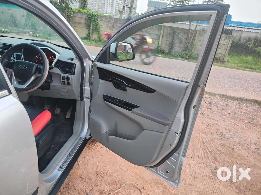 Mahindra Kuv 100 K8 5str, 2017, Diesel