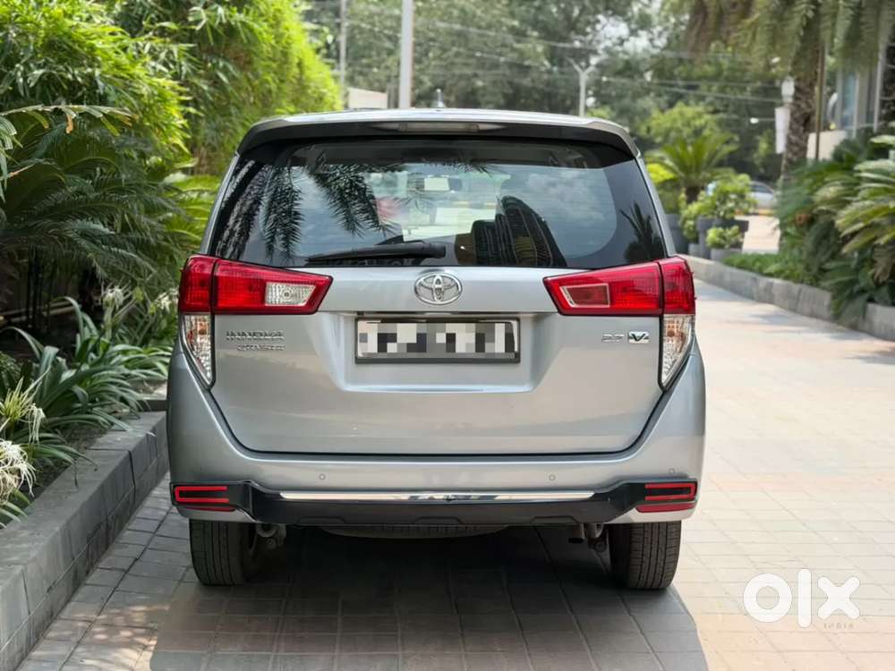 Toyota Innova Crysta [2020-ongoing] 2.7 Vx 7 Str, 2022, Petrol