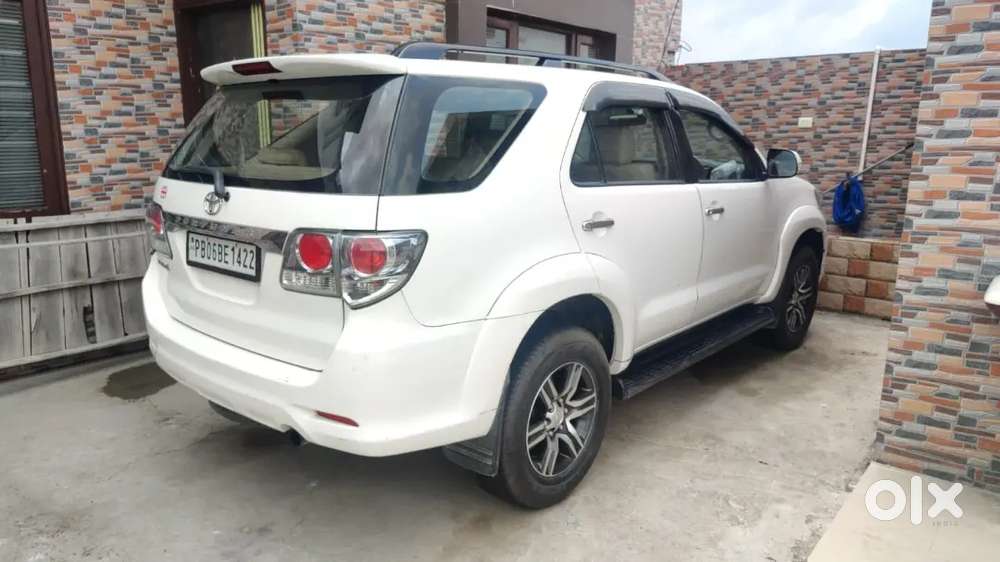 Toyota Fortuner 2013 Diesel Manual