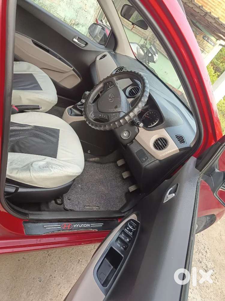 Hyundai Grand I10 Sportz 2018 Petrol