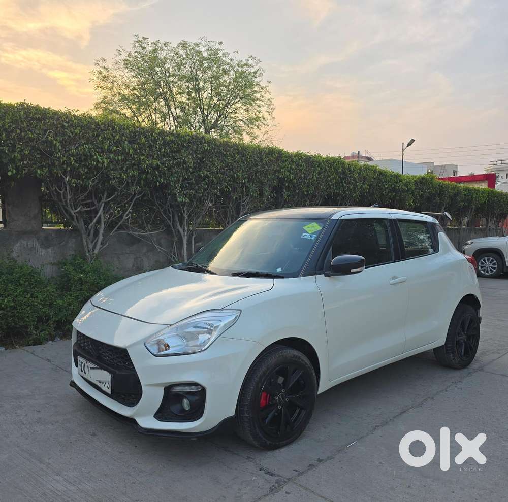 Maruti Suzuki Swift Vxi Optional, 2022, Petrol