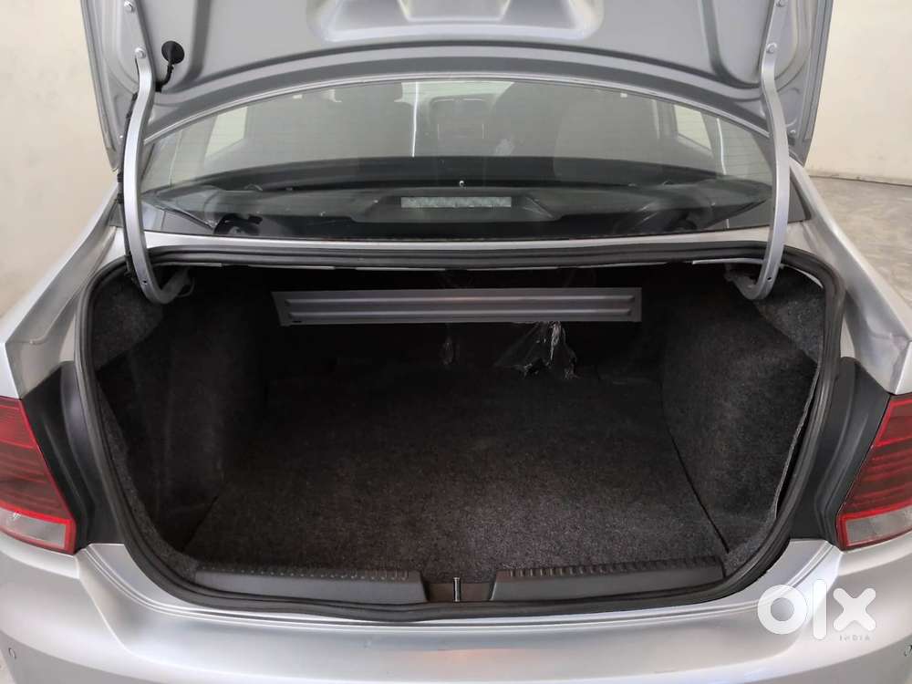 Volkswagen Vento 1.2 Tsi Comfortline At, 2016, Petrol