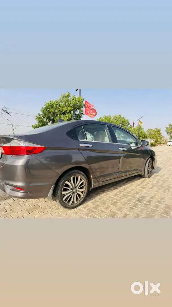 Honda City Zx 2017 Petrol Good Condition Well Maintained