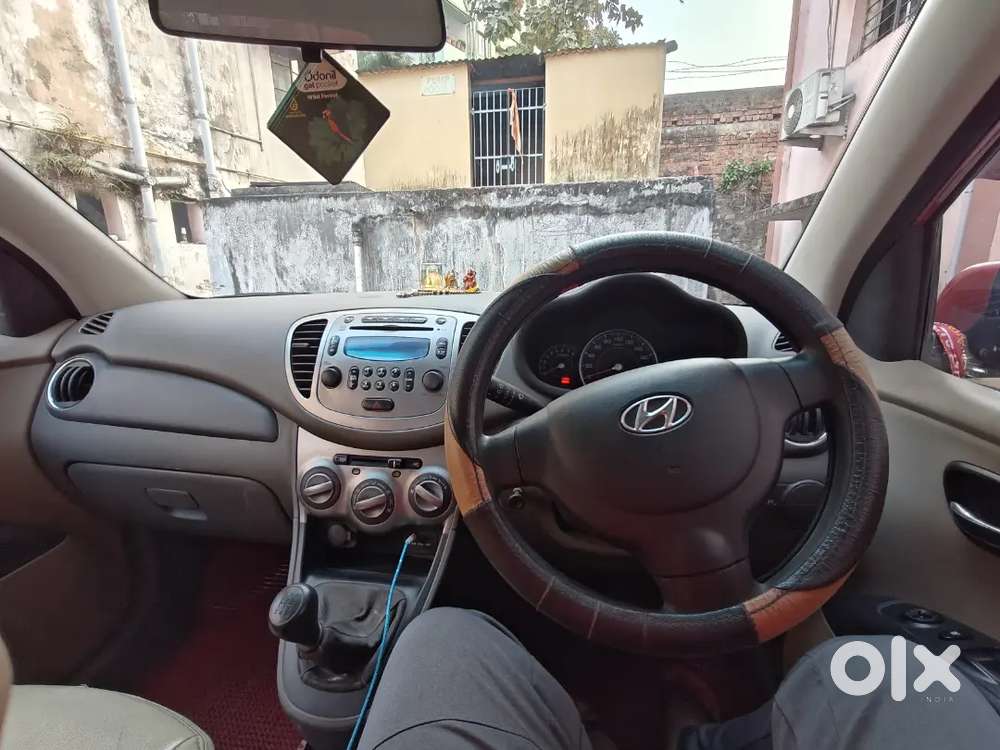 Hyundai I10 2012 Petrol 65000 Km Driven