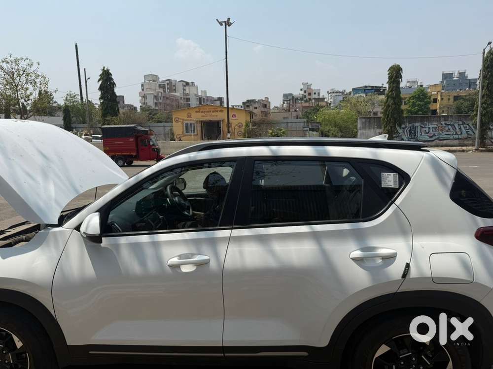 Kia Sonet 2025 Petrol 2500 Km Driven