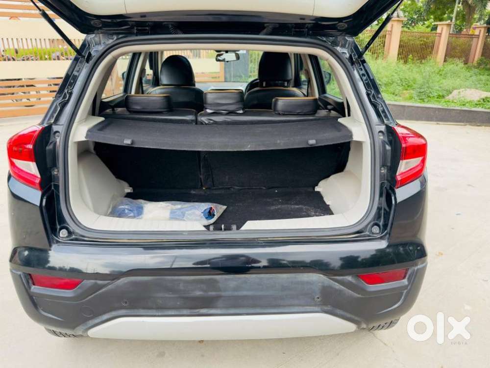 Mahindra Xuv300 W8 Option Diesel, 2023, Diesel