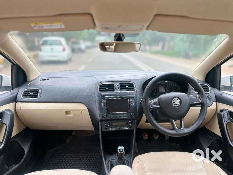 Skoda Rapid 1.6 Mpi At Elegance Plus Black Package, 2017, Petrol