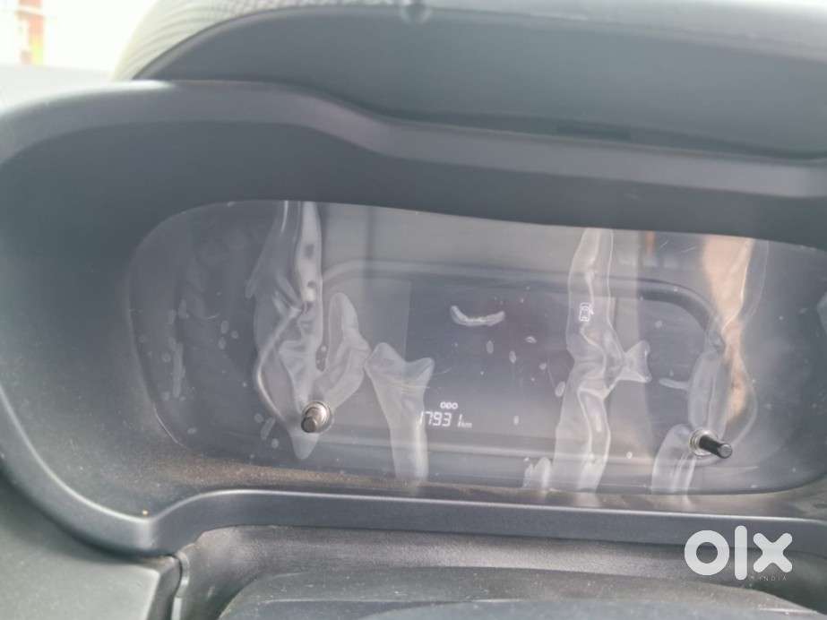 Tata Altroz Xe Cng, 2024, Petrol