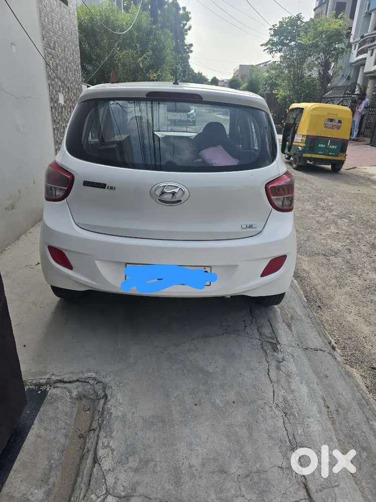 Hyundai Grand I10 2016 Petrol 100000 Km Driven